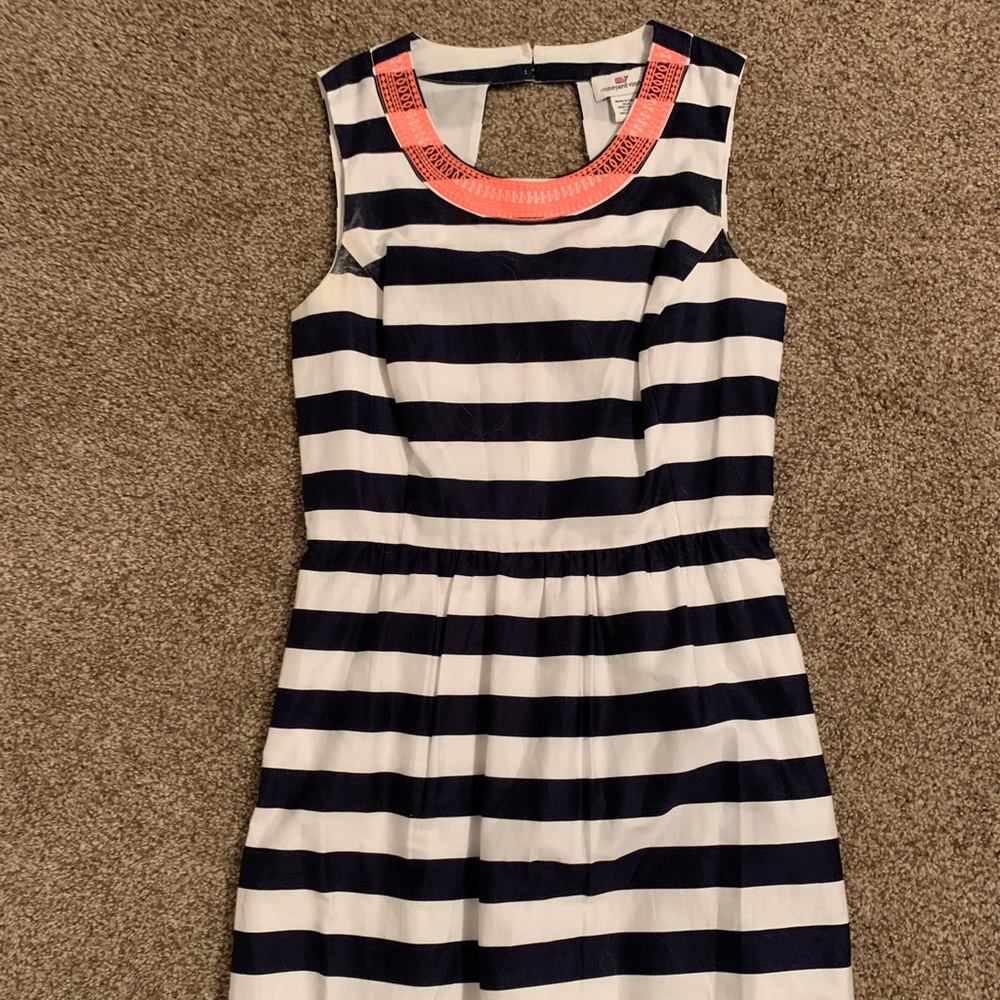 Vineyard Vines Dress